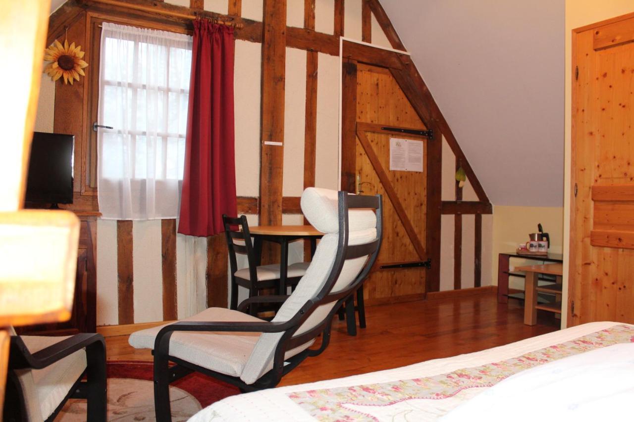B&B Devalpierre Adult Only Glanville Exterior foto