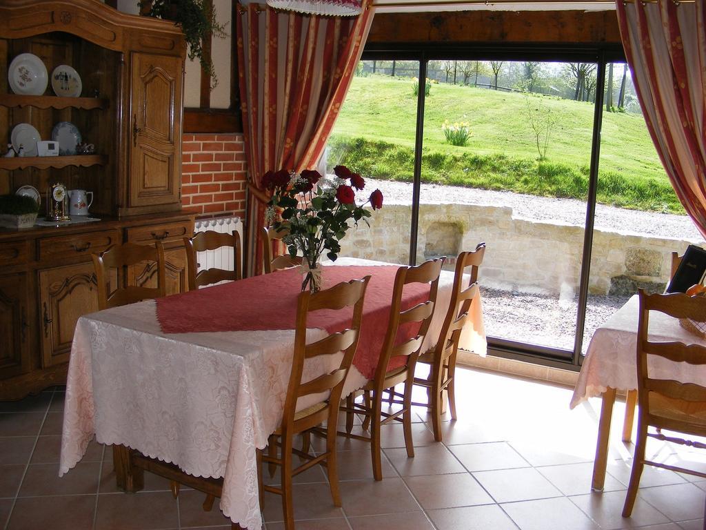B&B Devalpierre Adult Only Glanville Exterior foto