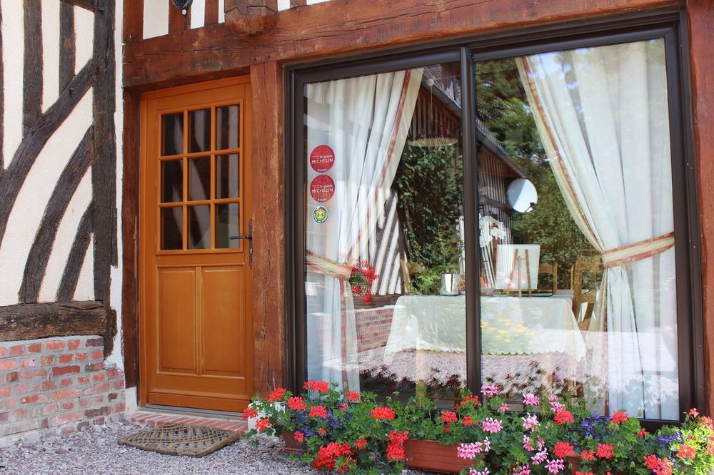B&B Devalpierre Adult Only Glanville Exterior foto